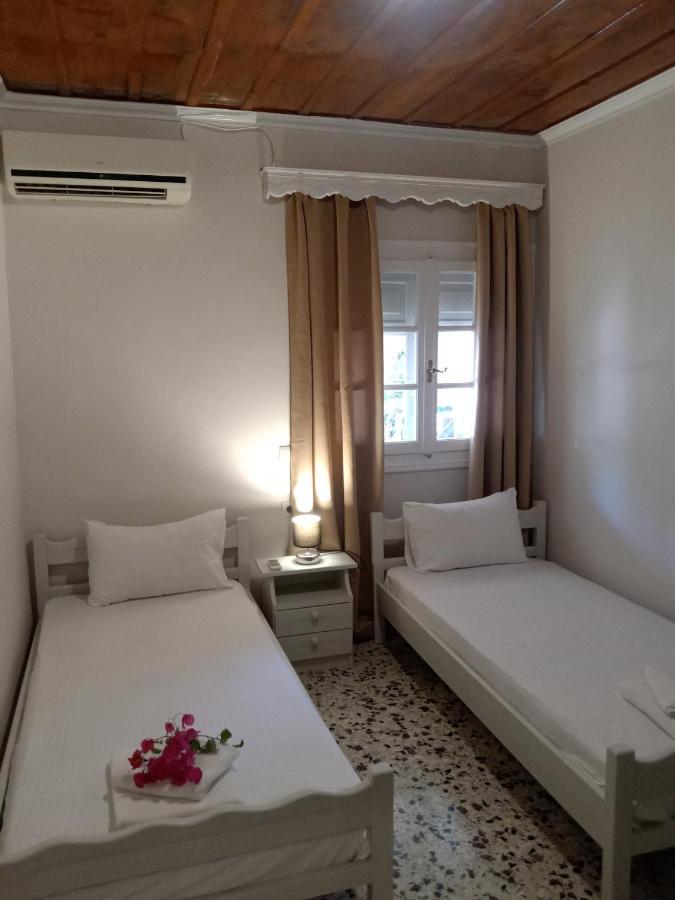Menegis Apartment Zakintos Zewnętrze zdjęcie